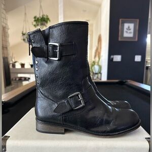 Women’s Steve Madden Booties size 8